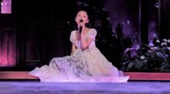 Ariana Grande turnesini bitirdi, kamu hayatına ara veriyor