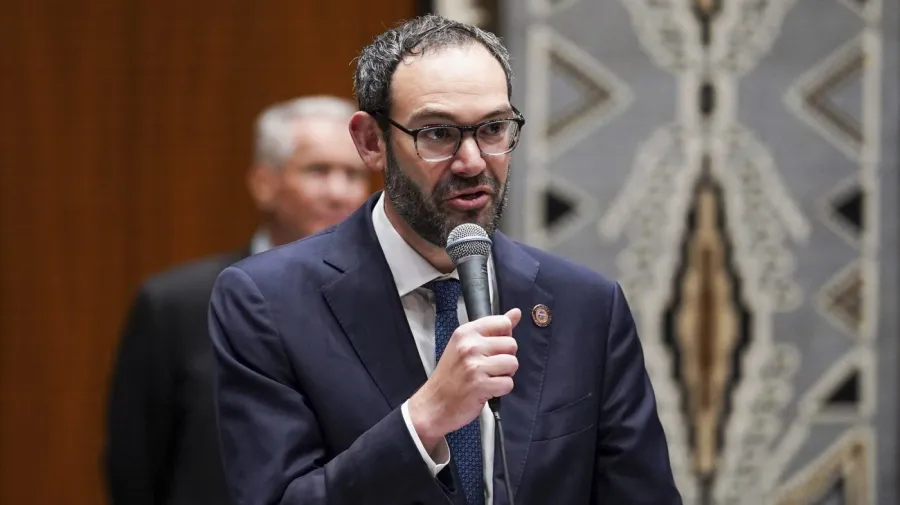 Arizona’da Seçim İnkarcısı Kolodin Ön Seçimi Kazandı