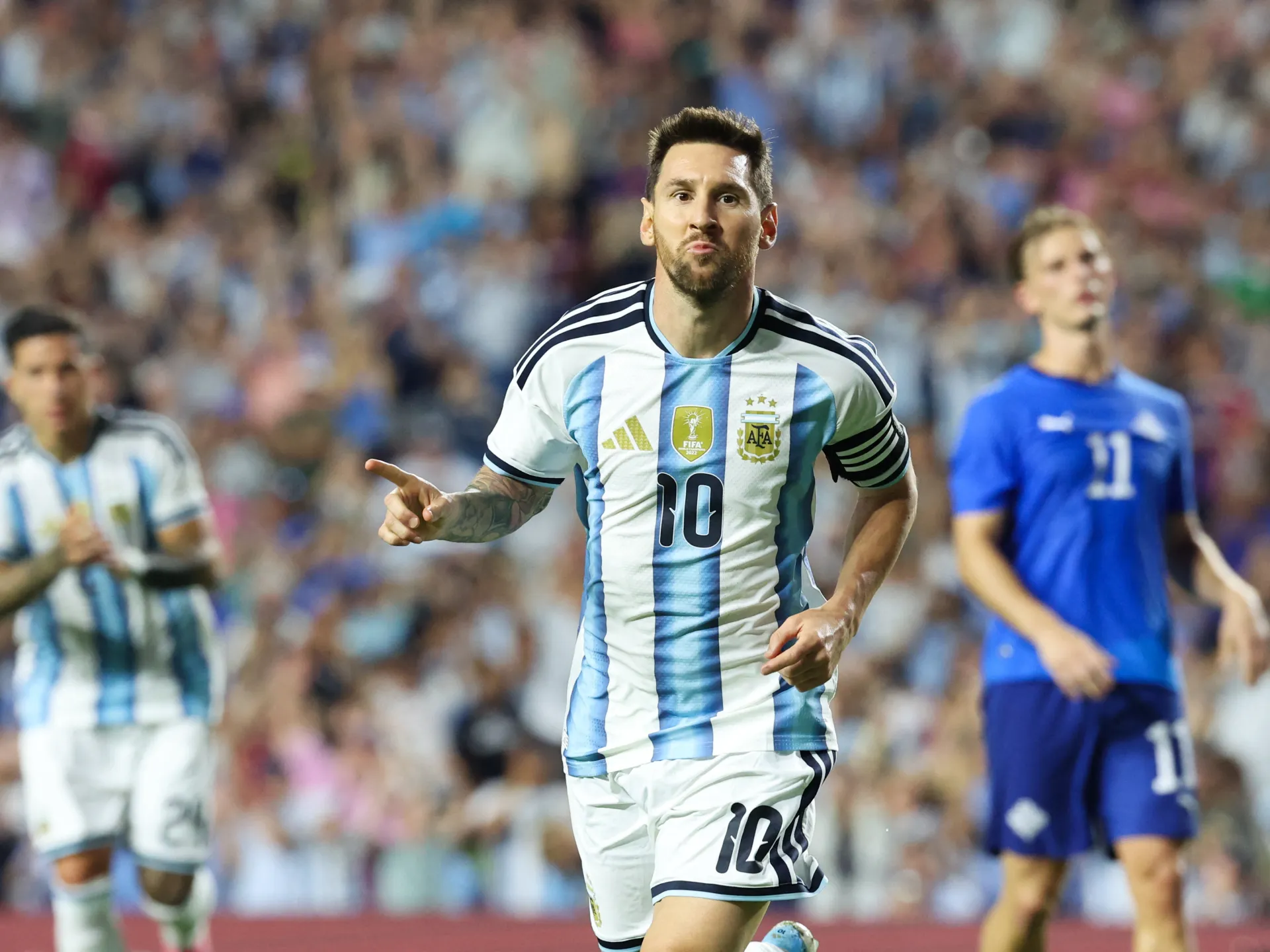 Arjantin Dünya Kupası'na Messi'li galibiyetle hazırlanıyor