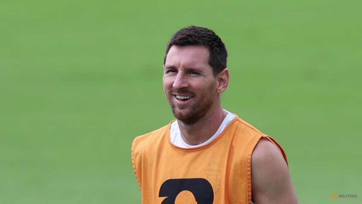 Arjantin, Messi'nin Morali Yerindeyken İngiltere'ye Karşı Zorlu Sınava Hazırlanıyor