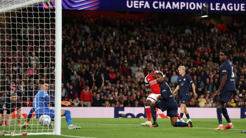 Arsenal Lille'i yıktı, Atletico United'ı devirdi