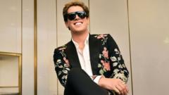 Aşırı sağcı yorumcu Milo Yiannopoulos ICE tarafından gözaltına alındı