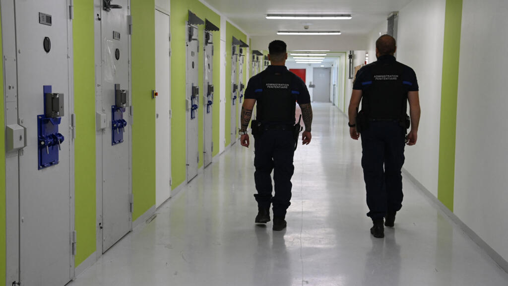 Aşırı sıcaklar Avrupa cezaevlerindeki krizi ortaya çıkardı