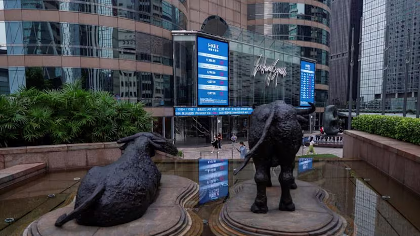 Asya borsaları düştü, Wall Street ve tahviller petrol fiyatlarındaki gerilemeden faydalandı