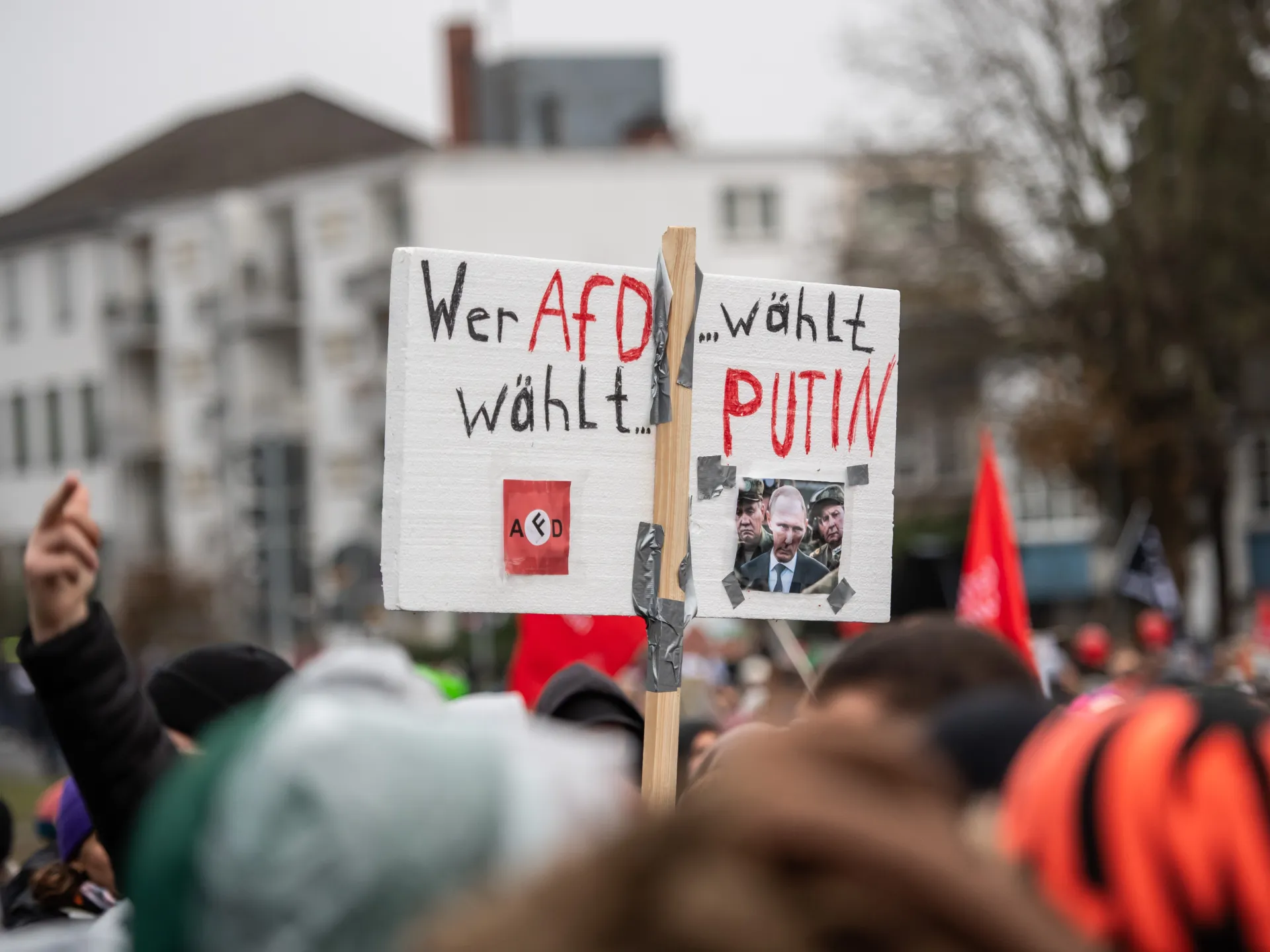 Avrupa'da aşırı sağ yükselişi: Putin'in en iyi dostu mu