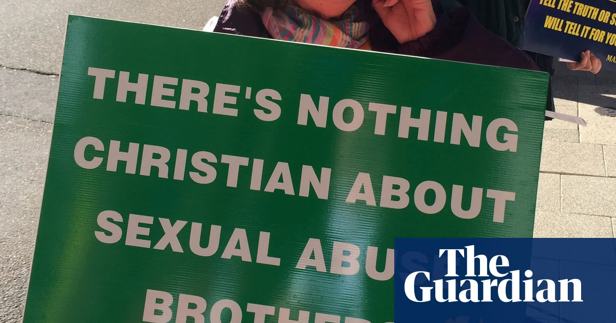 Avustralya'da Hristiyan Kardeşler'in mal devirleri mahkemelik