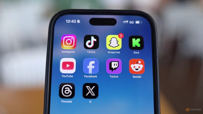 Avustralya'dan Facebook ve Instagram'a çocuk hesapları için büyük ceza