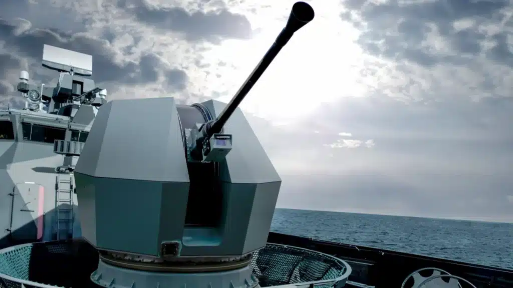 BAE Systems'ten Brezilya'ya 40Mk4 Deniz Topu Siparişi