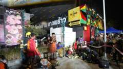 Bangkok'ta bar yangını: En az 27 ölü