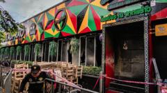 Bangkok'ta bar yangını: 13 ölü, güvenlik ihmali iddiası