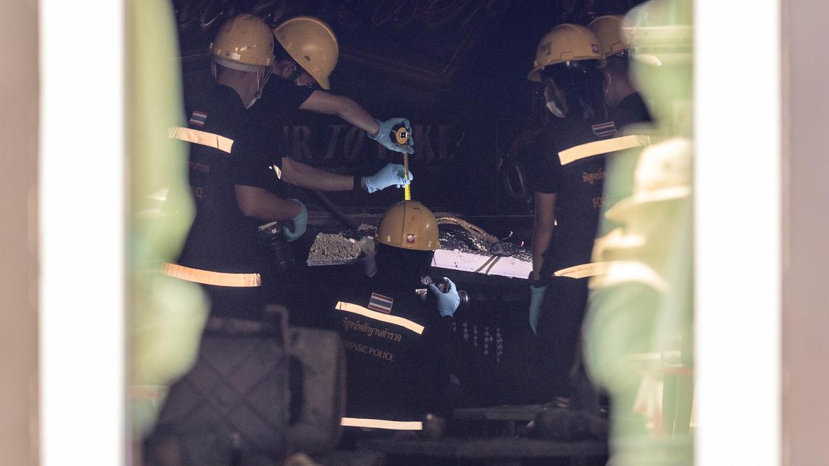 Bangkok'taki bar yangınında temel güvenlik önlemleri yokmuş: uzman