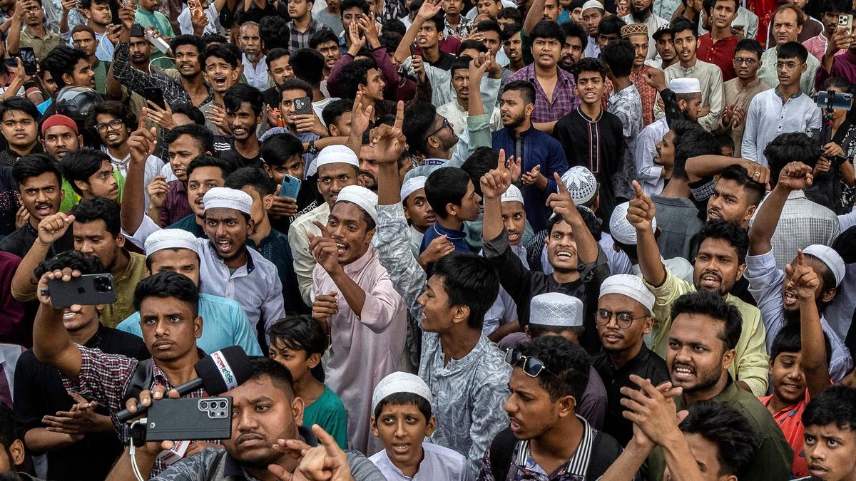 Bangladeş'te kız çocuğunun tecavüz ve cinayetinde çifte idam kararı