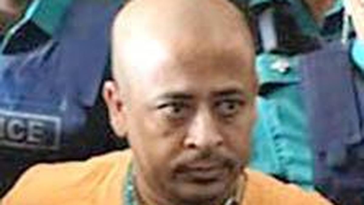 Bangladeş'te Hindu lider Das'a kefalet yolu açıldı, tahliye belirsiz