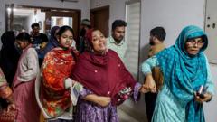 Bangladeş'te savaş uçağı okula düştü: 1 yıl geçti, aileler adalet istiyor