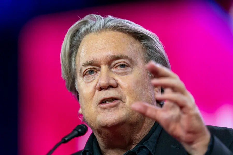 Bannon: Sol kanat adaylar Trump karşıtlığıyla kampanya yapmamakta akıllı