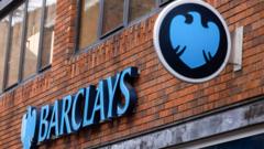 Barclays, Yapay Zeka Kullanımını Artırarak 5 Bin Kişiyi İşten Çıkarıyor