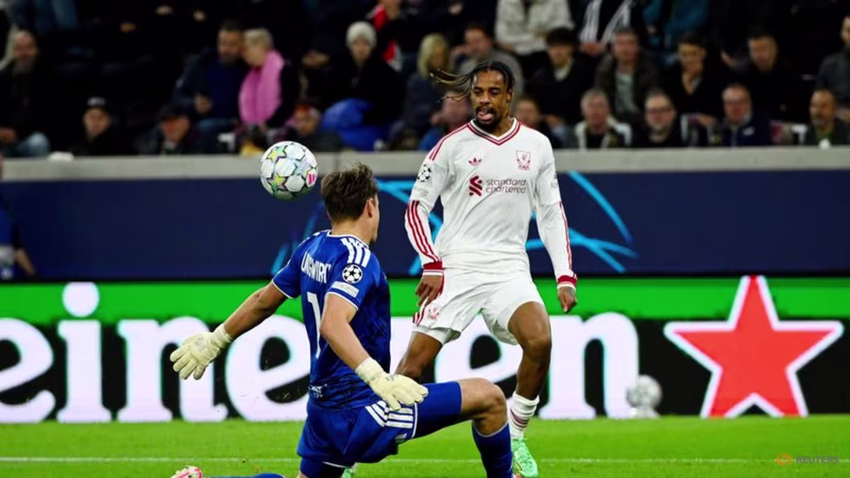 Barcola'nın Hat-Trick'i Liverpool'u Yıktı: LASK 3-6