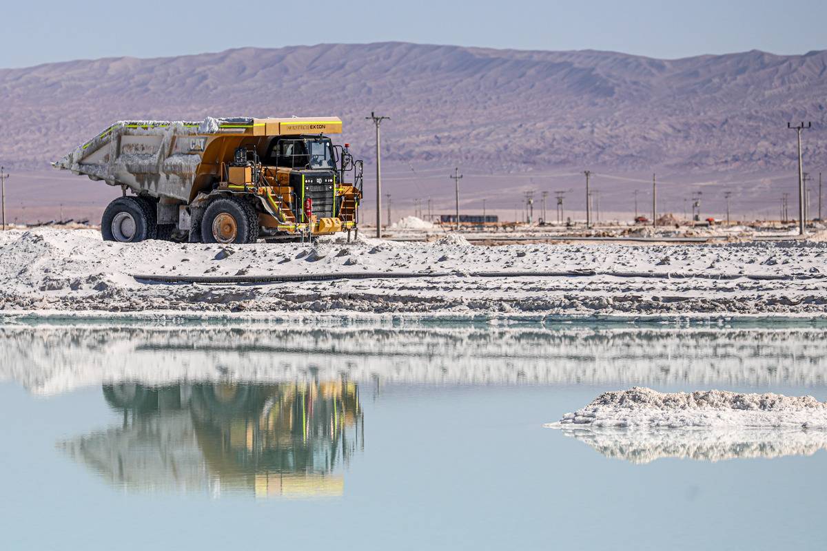 Batı Asya'da Kritik Mineraller: Yeni Enerji Mücadelesi