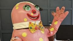 Bay Blobby Kostümü 8.500 Sterline Satıldı