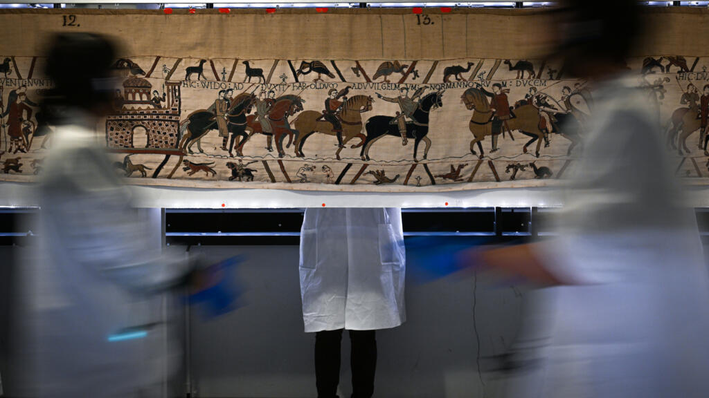 Bayeux Duvar Halısı Gizli Operasyonla Londra'ya Gidiyor