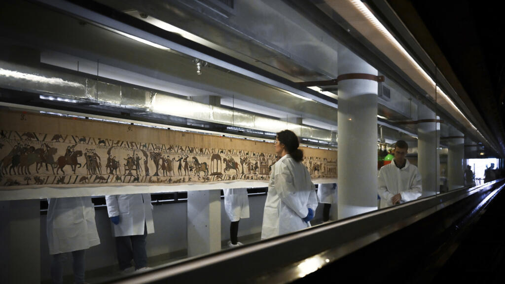 Bayeux Duvar Halısı 950 Yıl Sonra İlk Kez Manş Denizi'ni Geçiyor