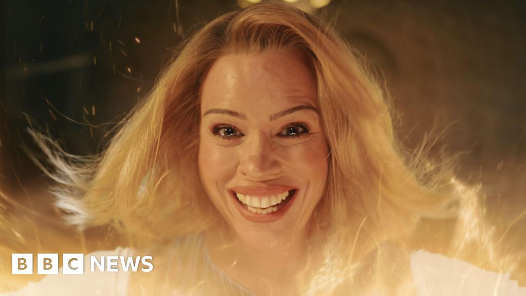 BBC, Doctor Who Noel özel bölümünü iptal etti