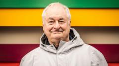 BBC Radyo Sunucusu Paul Gambaccini'ye Alzheimer Teşhisi
