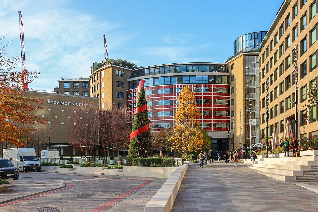 BBC'den radikal küçülme: Yüzlerce iş kaybı bekleniyor