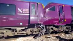 Bedford'da Tren Kazası: 1 Ölü, 33 Ağır Yaralı