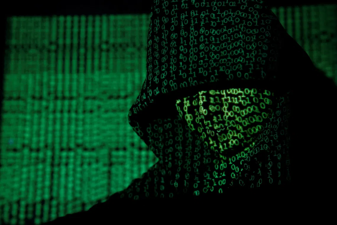 Berlin'de hacker saldırısı: Çalınan veriler yayınlandı