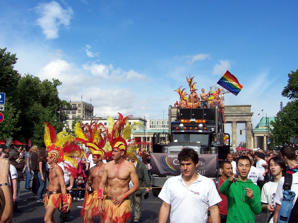 Berlin Pride'a Araçlı Saldırıda 21 Yaşındaki Şüpheli Gözaltında