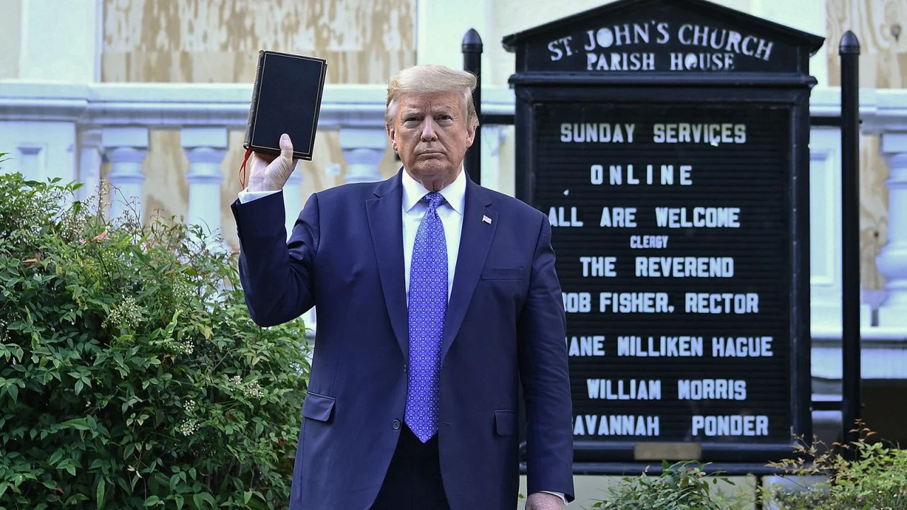 Beyaz Demokrat Papazlar Trump'ın Dini Milliyetçiliğine Karşı Seçim Hamlesi
