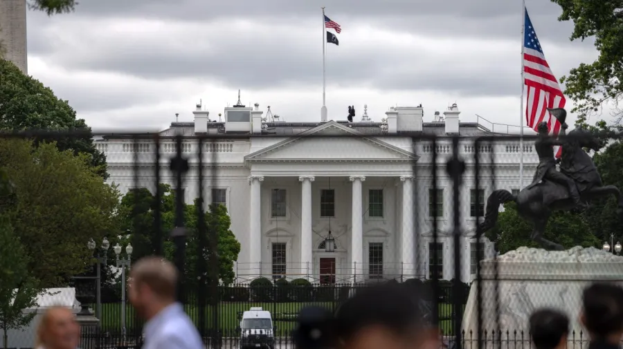 Beyaz Saray'dan Trump TV hamlesi: Basın yasağı sonrası 7/24 yayın