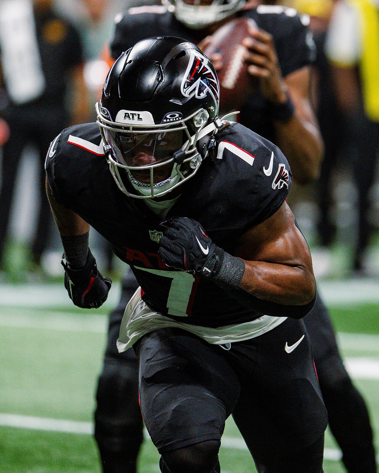 Bijan Robinson'dan Tarihi NFL Sözleşmesi: Texas Eyaleti Tepki Gösterdi