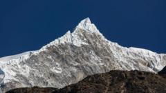 Bilim insanları: Nepal-Tibet selinin nedeni çöken buzul