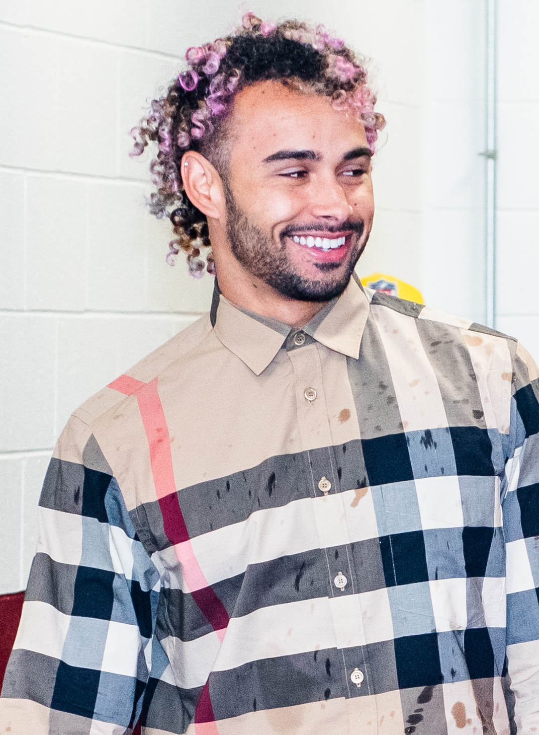 Bills Hücumunu Güçlendirdi: Dante Pettis ile Anlaşma