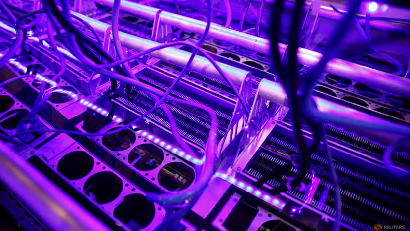 Bitcoin Madencisi Ionic Digital, Nasdaq'a Doğrudan Liste İçin Başvurdu