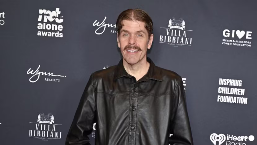 Blogger Perez Hilton, Yayında Fenalaştı: Hastaneye Kaldırıldı