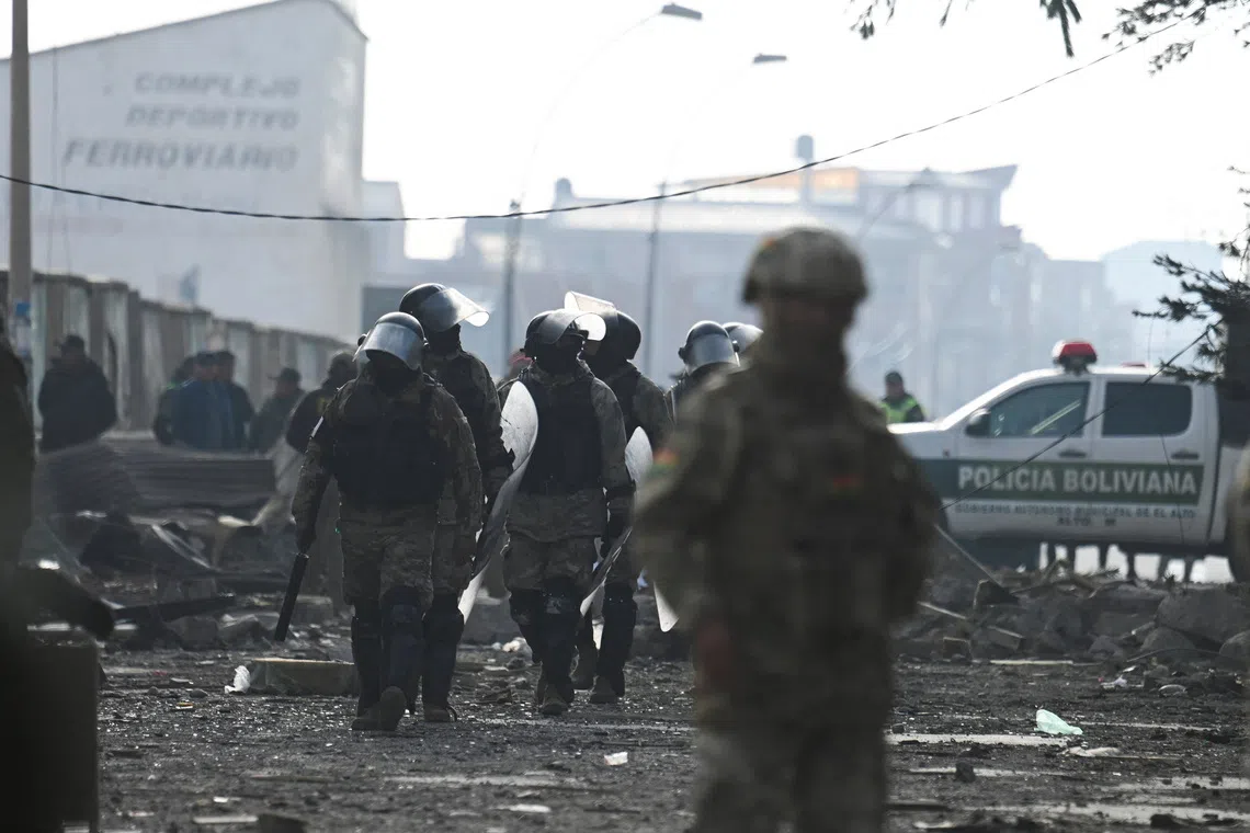 Bolivya'da askeri üs patlaması: 7 ölü, kayıplar var