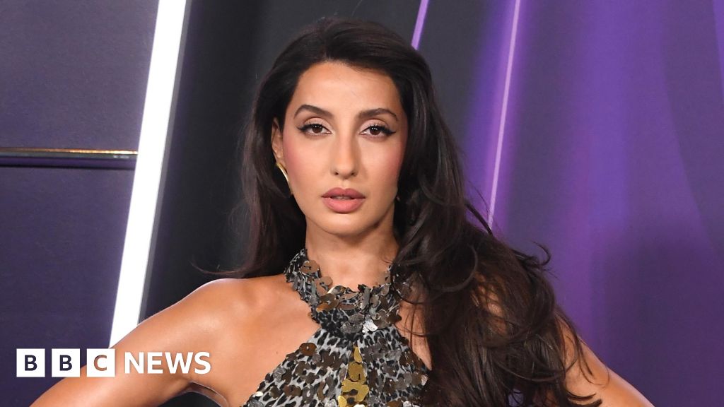 Bollywood Yıldızı Nora Fatehi, Kanada Açılışında Birlik Şarkısı Söyleyecek