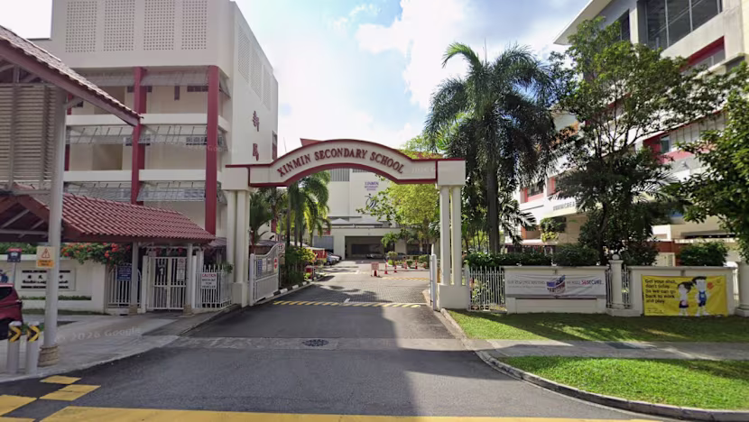 Bombalı Sahte İhbar Singapur'daki Okulu Boşalttı