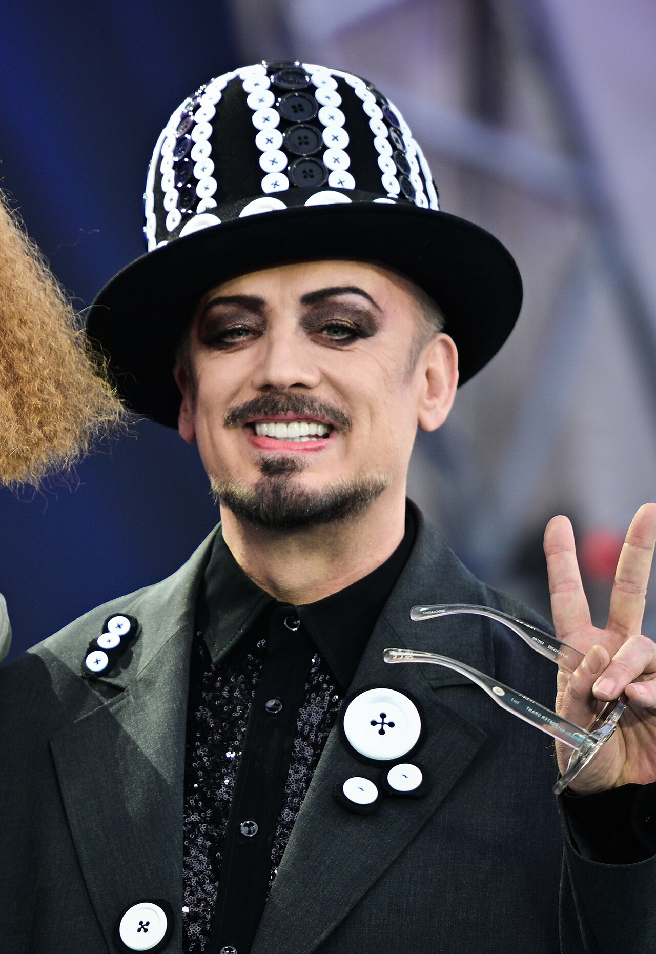 Boy George, İsrail yanlısı şarkı tepkisi ardından müzikale katılmaktan vazgeçti