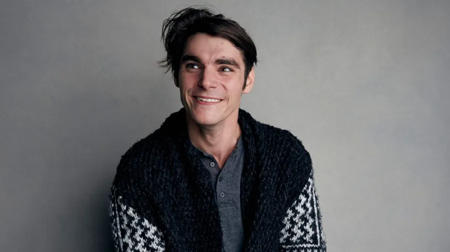 Breaking Bad'in Yıldızı RJ Mitte 34 Yaşında Hayatını Kaybetti