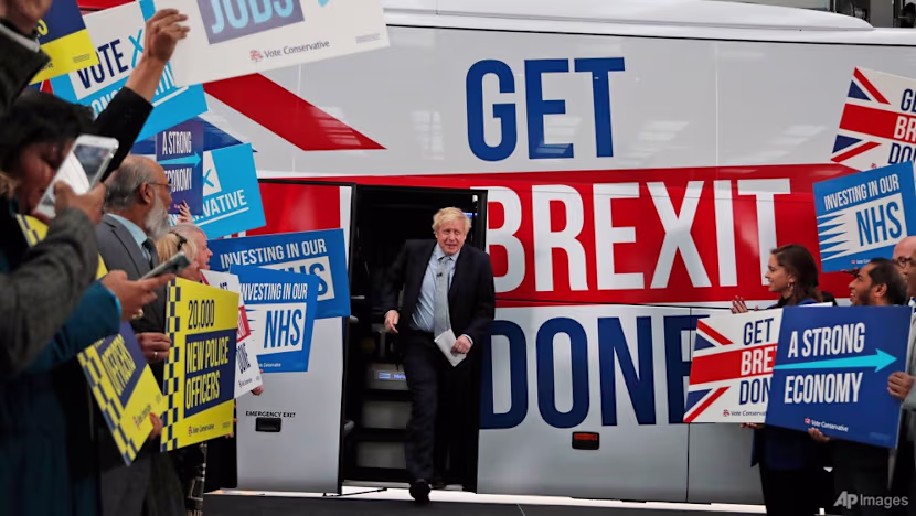 Brexit'in 10. yılı: İngiltere'yi hâlâ bölen ve ekonomisini gölgeleyen karar