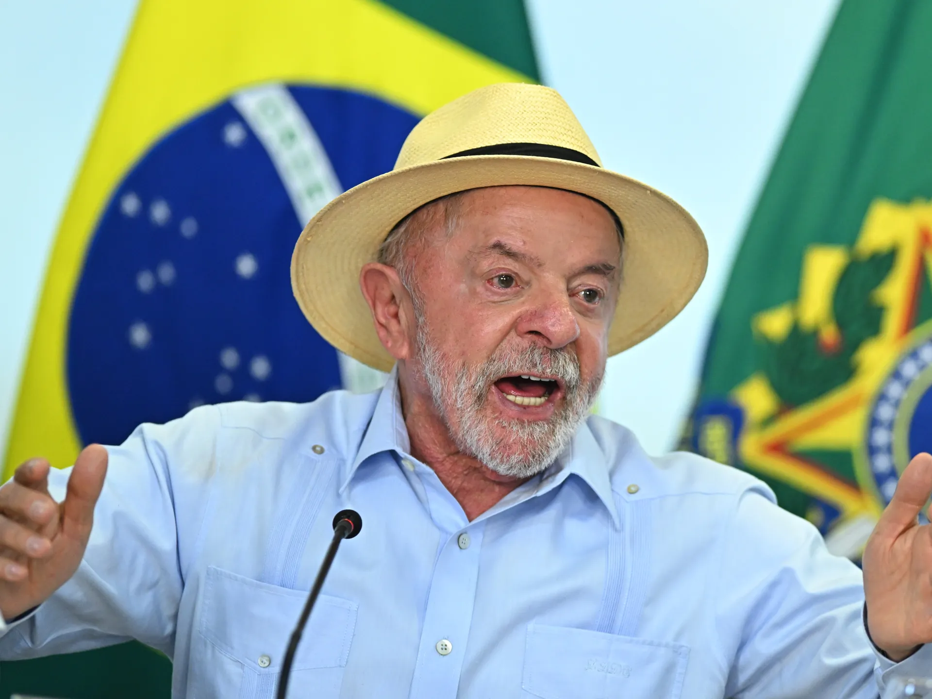 Brezilya'da Lula, Bolsonaro'nun önünde ama fark kapanıyor
