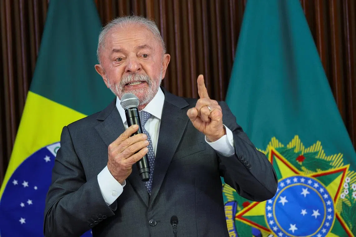 Brezilya'da Lula, Bolsonaro karşısında anket avantajını koruyor