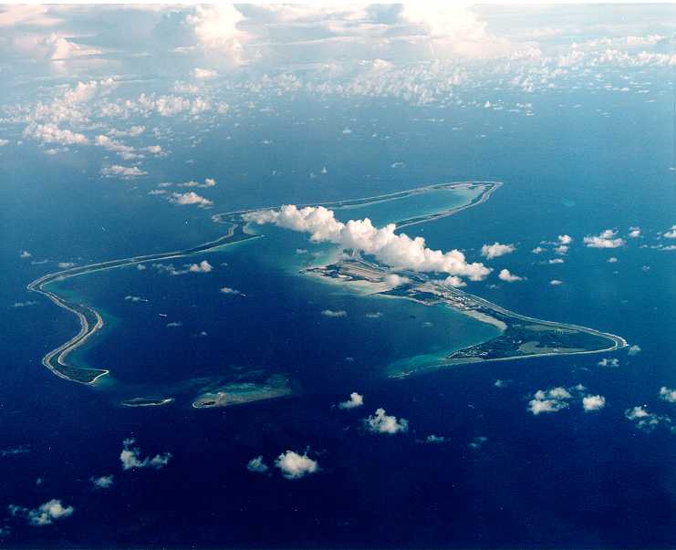 Britanya Başbakanı Burnham Diego Garcia üssü için çözüm arıyor