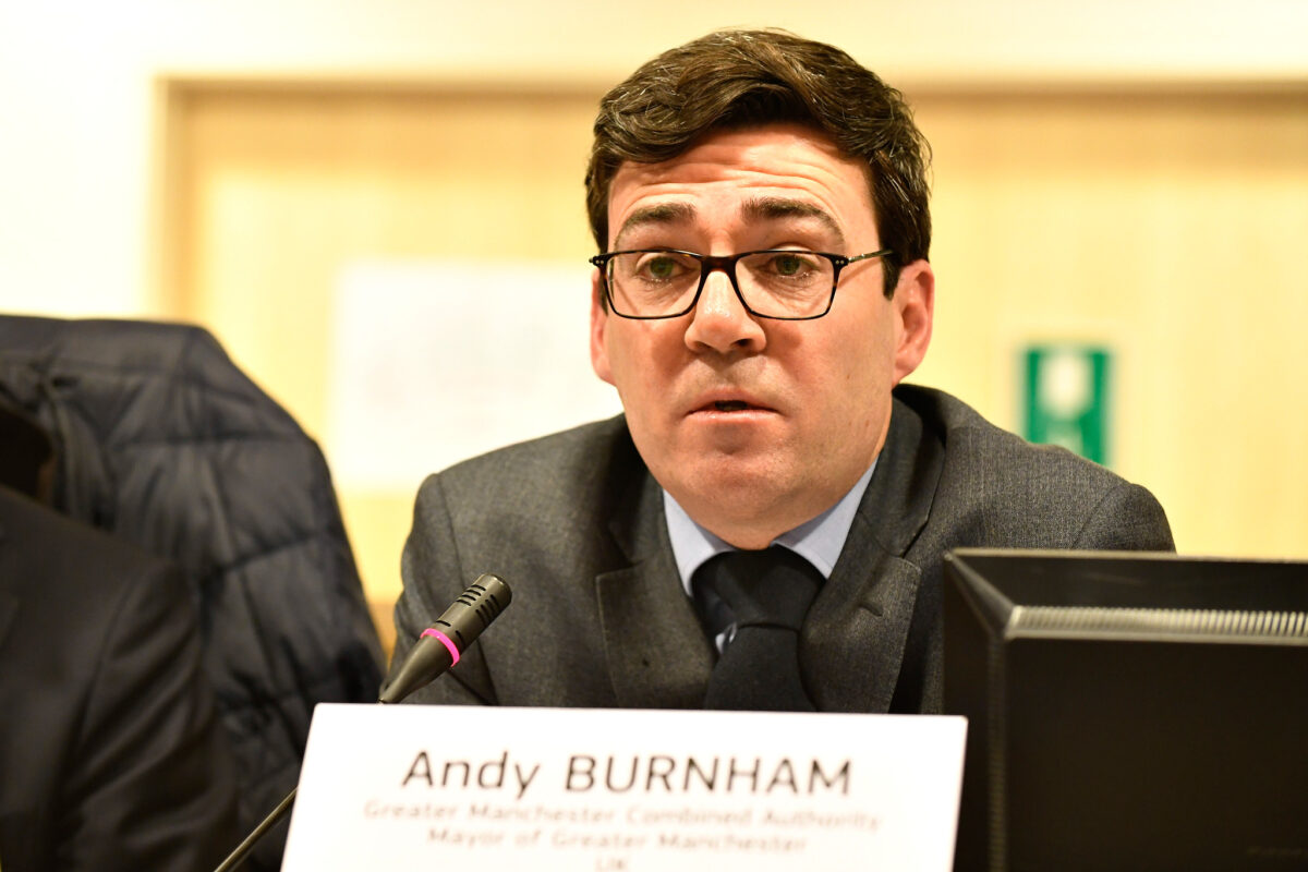 Britanya'daki Filistin Forumu'ndan Burnham'ın Gazze Çıkışına Destek