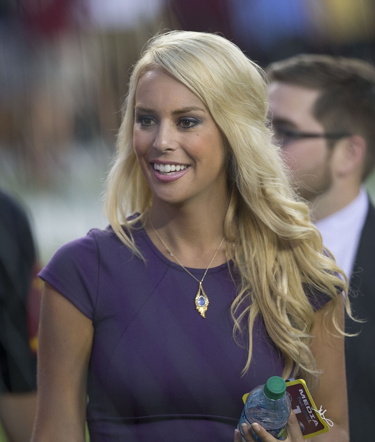 Britt McHenry Kimdir? Trump Çalışanı NBA Maçında İçki Fırlattı