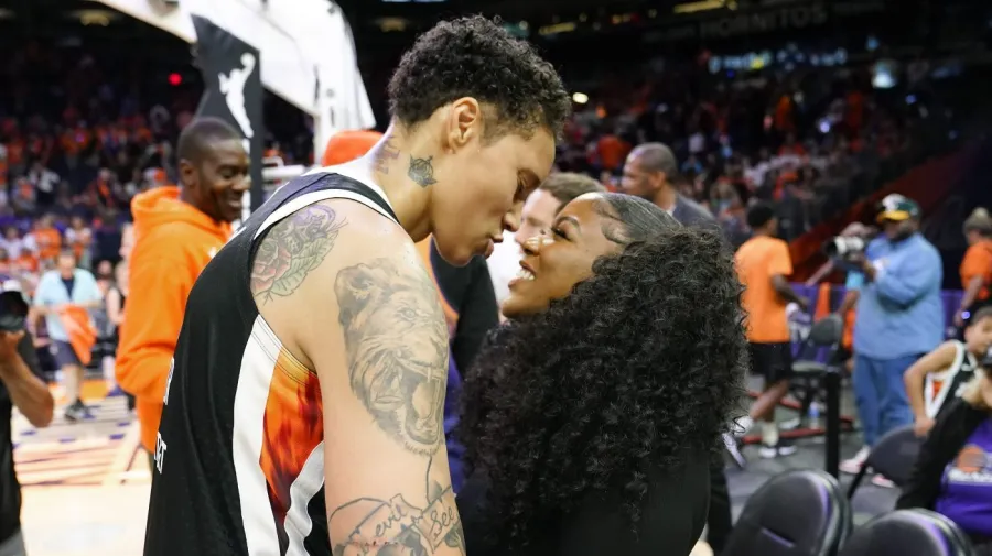 Brittney Griner eşinden boşanıyor
